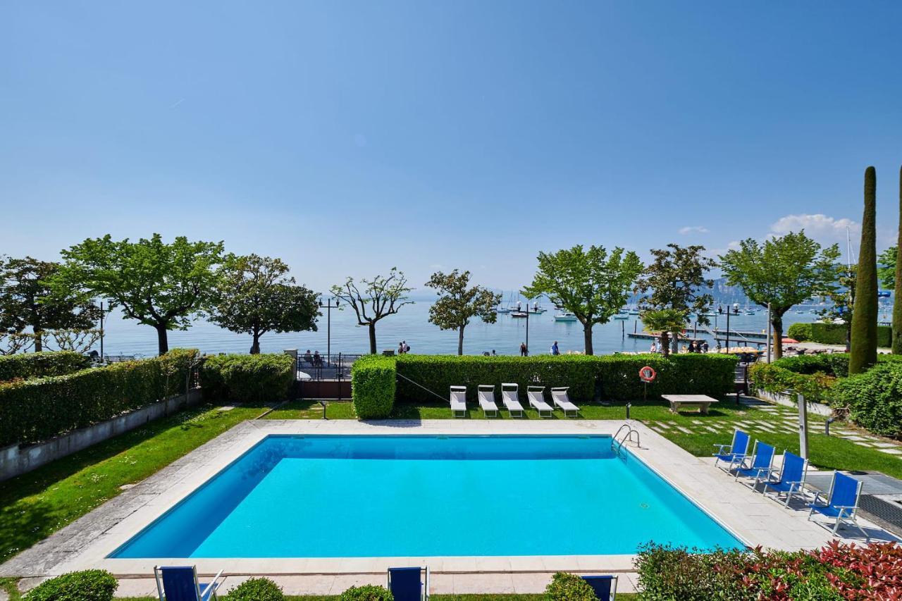 Apartments Rainer - Front Lake Bardolino Bagian luar foto