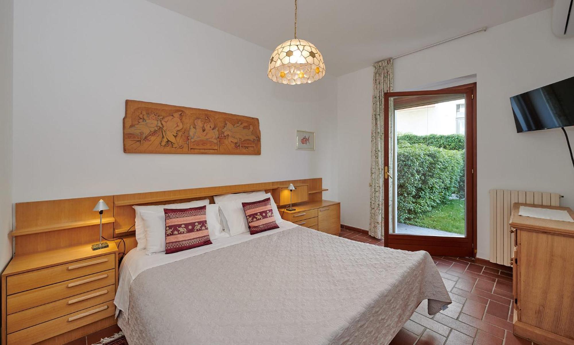 Apartments Rainer - Front Lake Bardolino Bagian luar foto